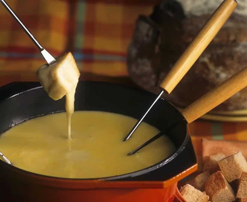 American Cheese Fondue