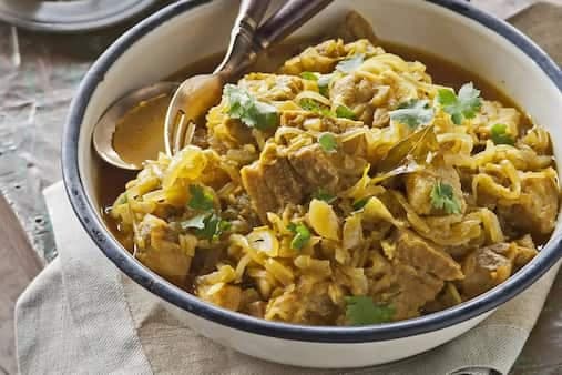 Curried Pork With Apples