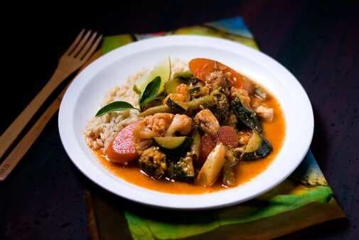 Red Thai Curry With Vegetables