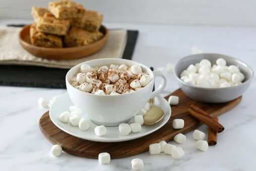 Homemade Hot Cocoa With Marshmallows