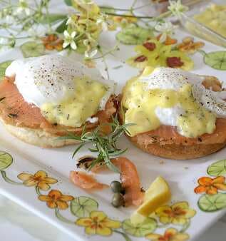 Eggs Benedict with Bearnaise Sauce