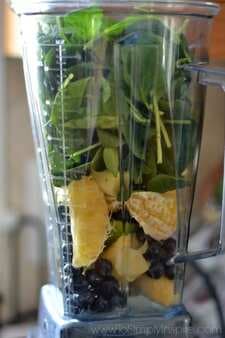 How To Make a Green Smoothie