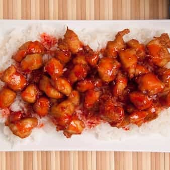 Crispy Chicken Balls With Sweet And Sour Sauce