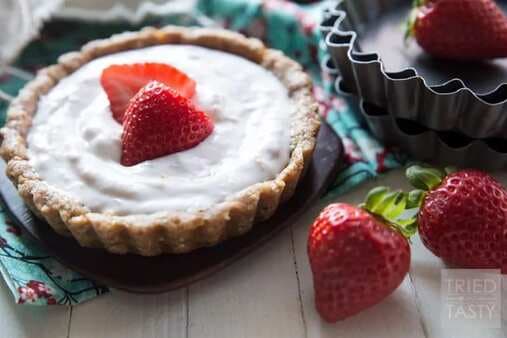 5 Ingredient No Bake Strawberry Tart