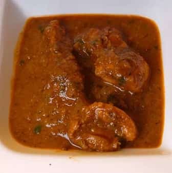 Konkani Chicken Maharashtrian Kombdi