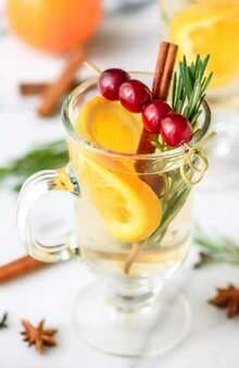 Slow Cooker White Spiced Wine 