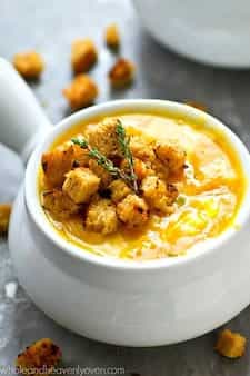 Crockpot Roasted Garlic Butternut Squash Soup