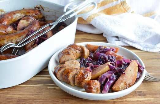 Baked Sausage With Apples And Cabbage