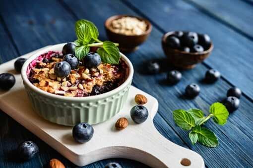 Try This Easy Blueberry Crumble At Home, Recipe Inside