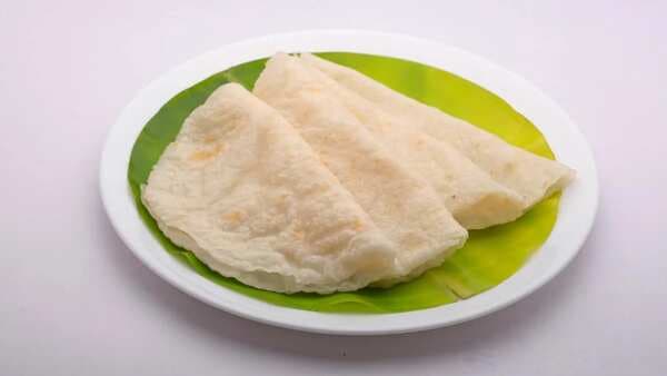 Akki Ubbu Rotti: This Breakfast Bread From Karnataka Is A Hit