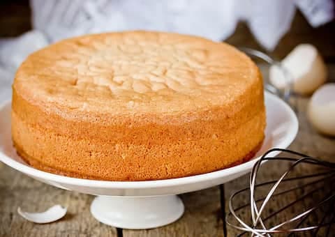 8 Must-Try Recipes For Buttermilk Cakes 