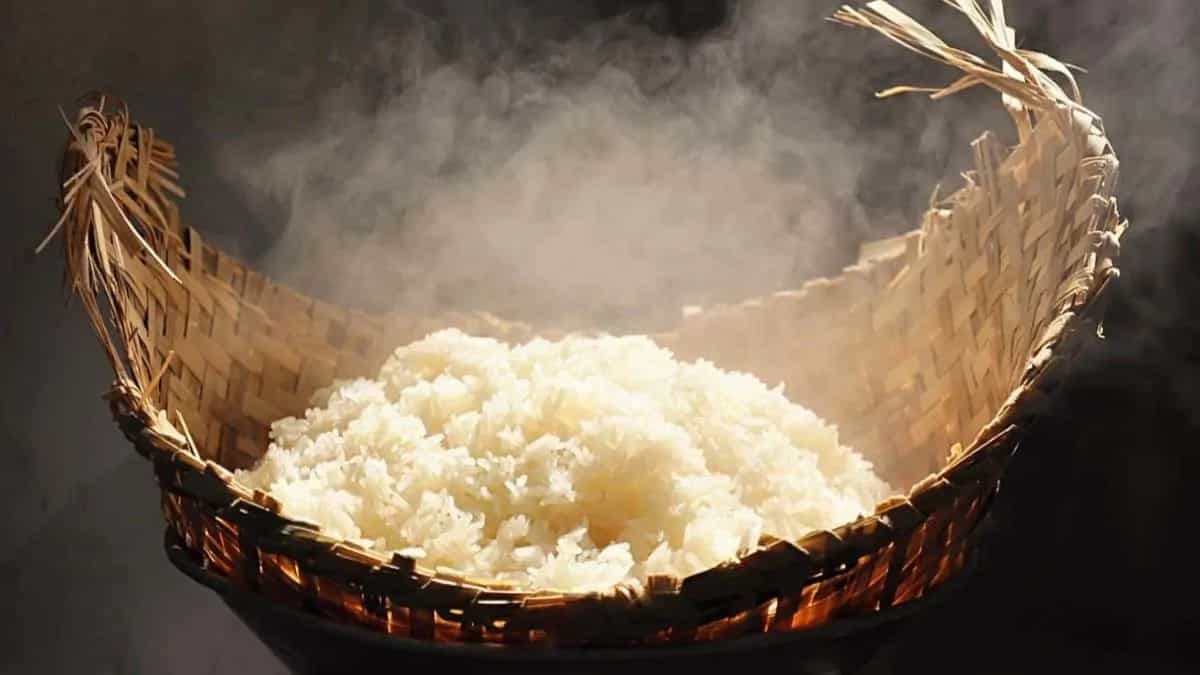 Love Sticky Rice? Try Cooking Them In Thai Bamboo Steamer