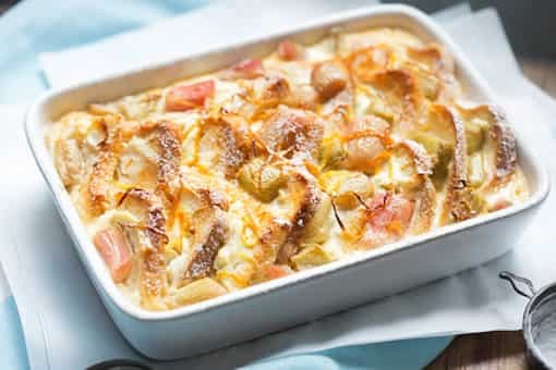 Relish Delicious Banana Bread Pudding To Boost Up Your Mornings