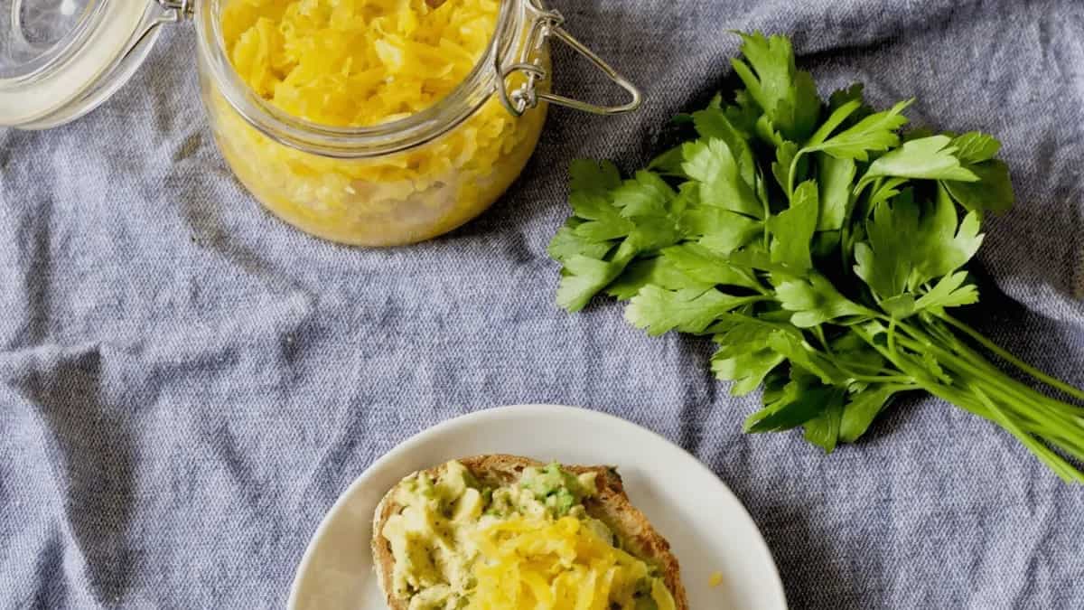 Pineapple And Cabbage Sauerkraut: A Healthy Pro-Biotic