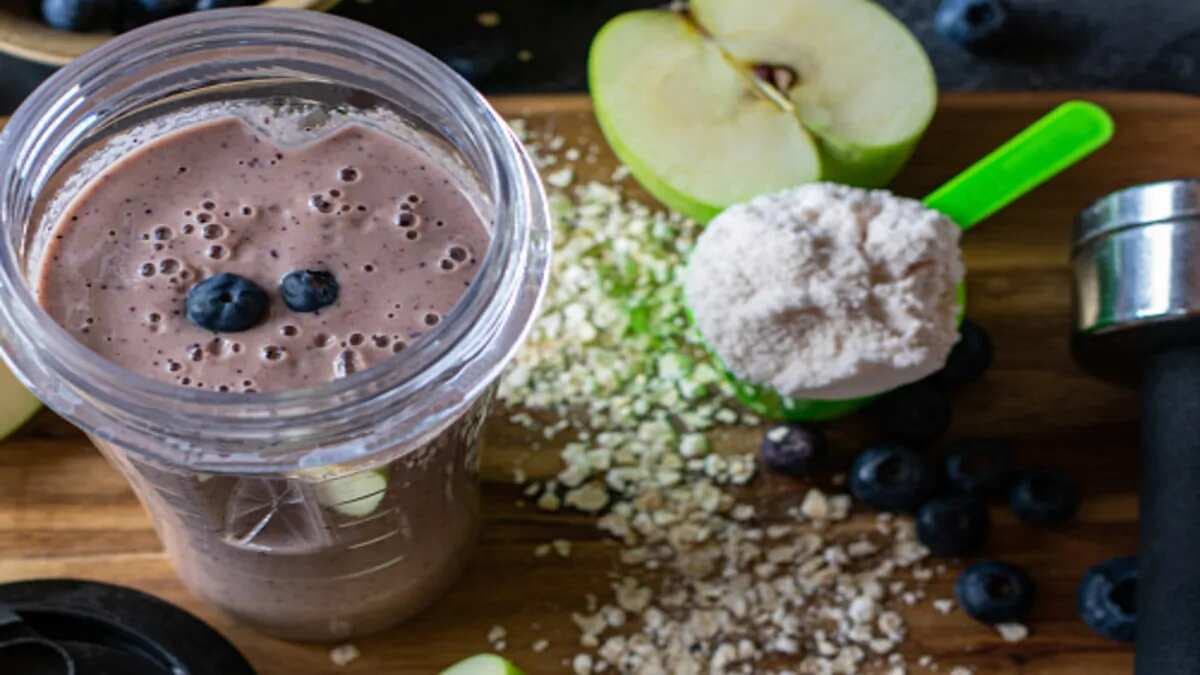 Low On Energy? Why Not Give These Healthy Smoothies A Try