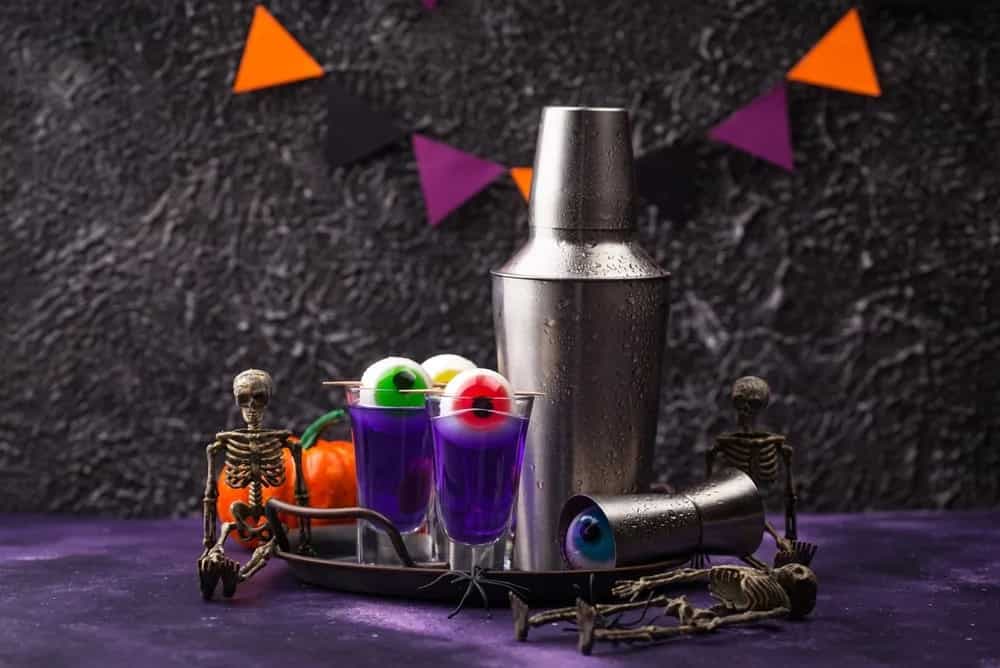 Halloween Themed Drinks To Impress Your Party Guests 