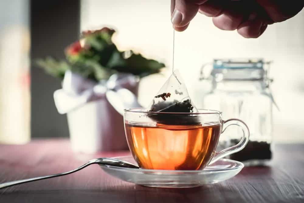 Don’t Have Tea Bags, Use These Simple Methods To Brew Tea 