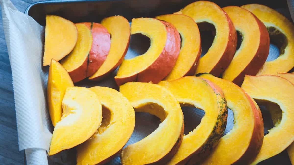 Make These Zero Waste Pumpkin Skin Chips