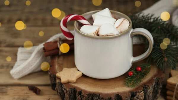 Set The Festive Mood With These 3 Hot Christmas Beverages