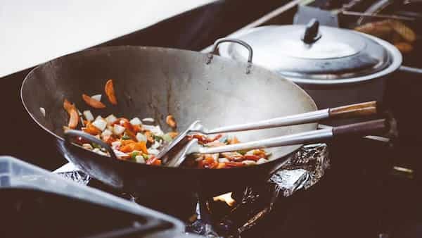 Ways To Clean Cast Iron Cookware