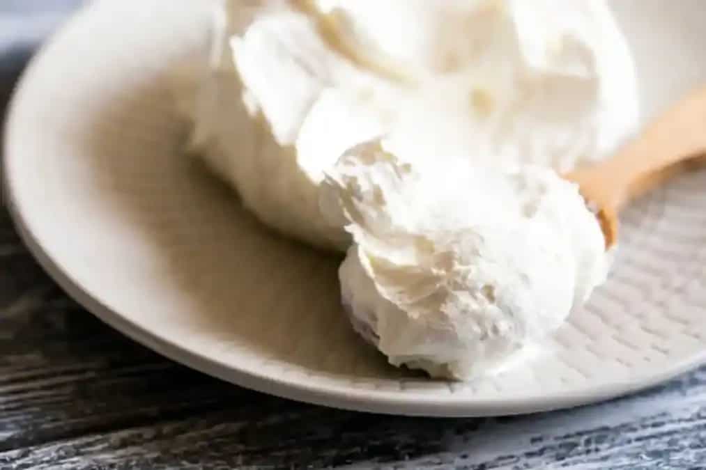 6 Creative Ways To Use Cream Cheese This Summer
