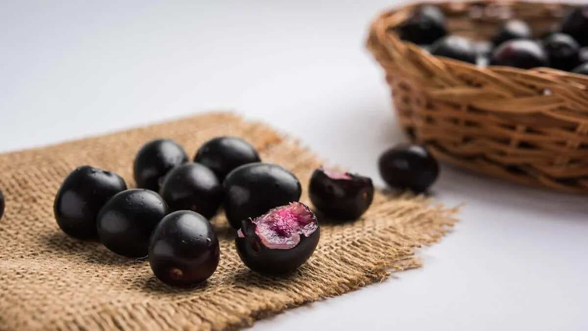 Jamun Chaat: Uniquely Spicy And Sweet