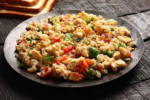 Indian Breakfast Recipes: 5 Yummy Egg Dishes To Try