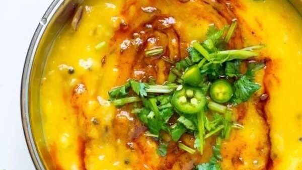 Craving Dhaba Food? Relish This Dhaba Style Dal Tadka At Home