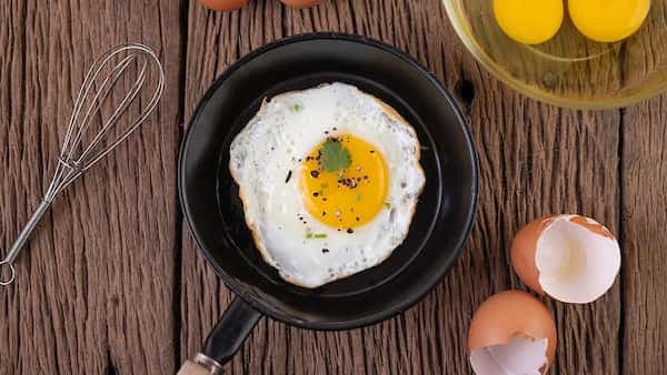 Bored Of Eating Boiled Eggs In The Morning? Try Fried Eggs 