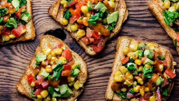 Open Sandwiches: 5 Ideas To Spruce Up Your Breakfast Table