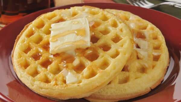 Waffles To Dosa: 5 Buttermilk-Loaded Breakfast Ideas  