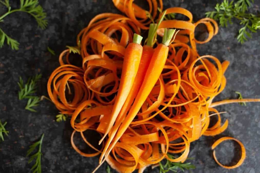 Kitchen Tips: 5 Different Ways To Use Carrot Peels