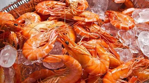 How To Clean Fresh Prawns At Home: A Complete Guide