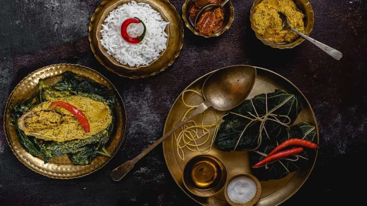 Don't Miss These Non-Veg Dishes At Kolkata's Iconic Eateries