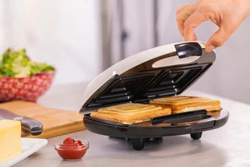 Kitchen Tips: Easy Steps To Clean A Sandwich Maker