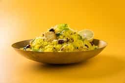 8 Poha Dishes That Can Be Enjoyed As Light Dinner Option