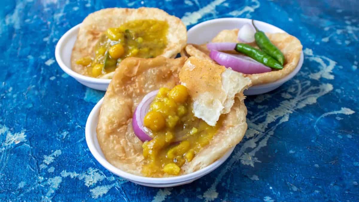 Hot Breakfast: What Is The Jhol In Varanasi’s Chana Kachori?