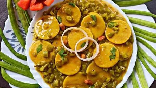 Gavarfali Aur Dhokli Nu Shak – A Gujarati And Rajasthani Recipe