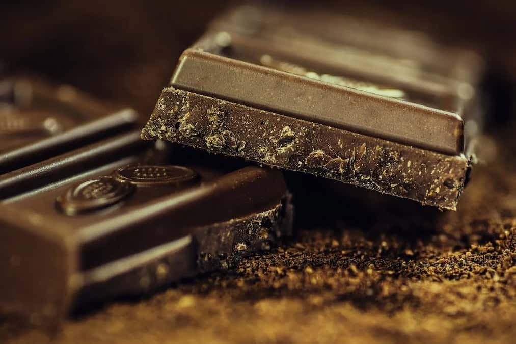I Heart Chocolate! Science Behind Chocolate Saving Your Life