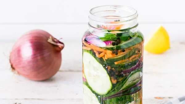 Make Your Own Healthy, Oil-Free Pickle For Better Gut Health