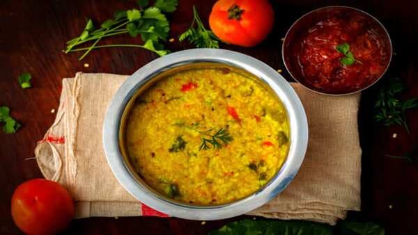Bardoli Ki Khichdi: Tempered with Spices and Raw Mango